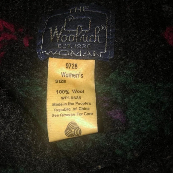 The WOOLRICH Woman Sz L Gray Green Red Blue Purple 100% Wool 2 Button Sweater - Picture 2 of 5